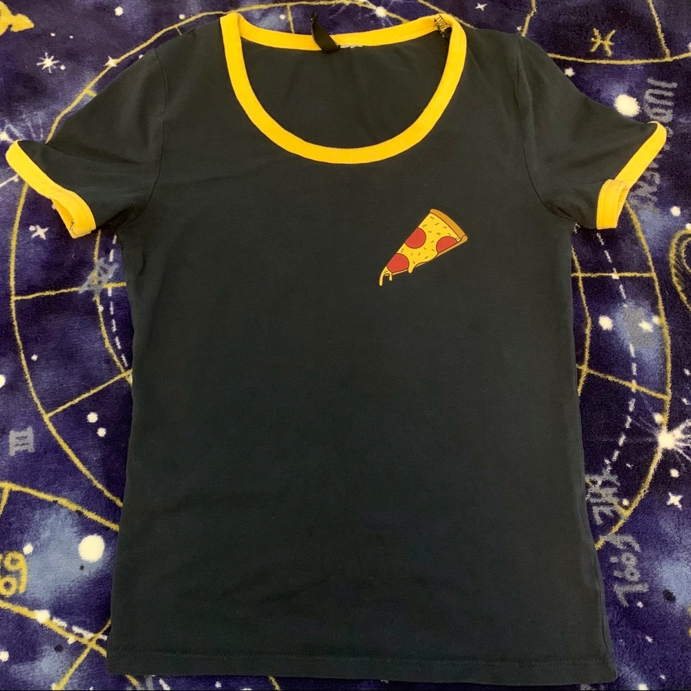 H&M graphic ringer tee pizza